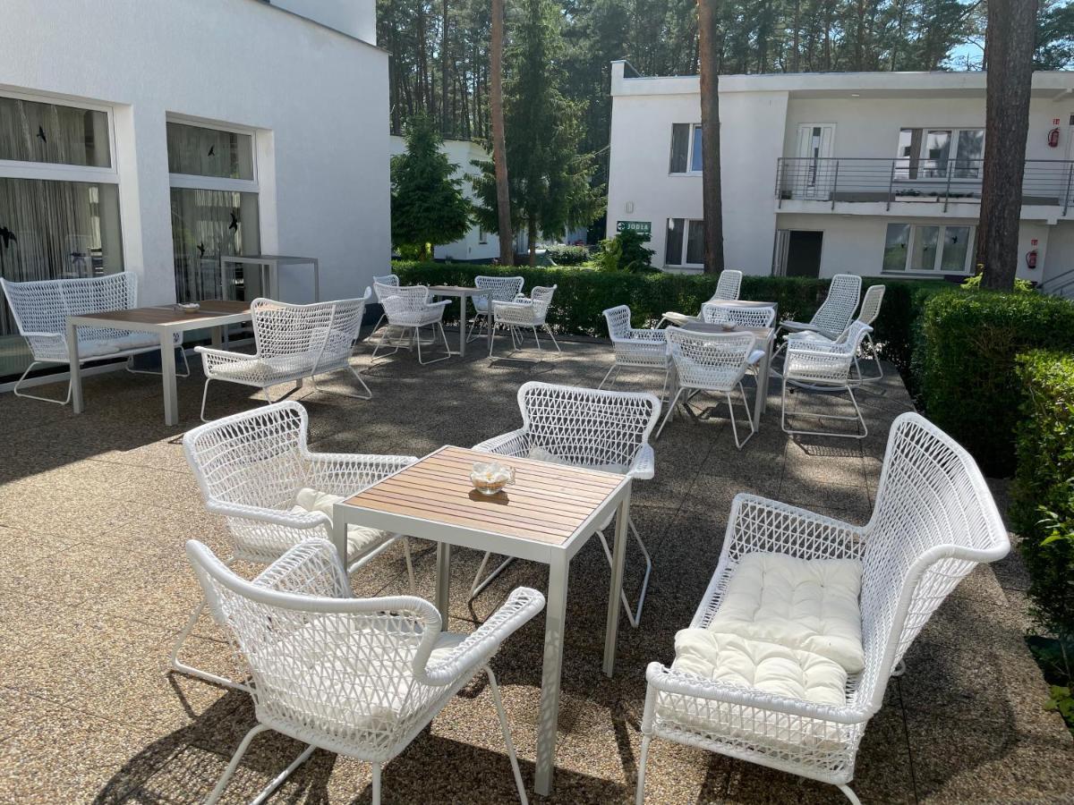 Polana Lukecin - Pobierowo Hotel Buitenkant foto